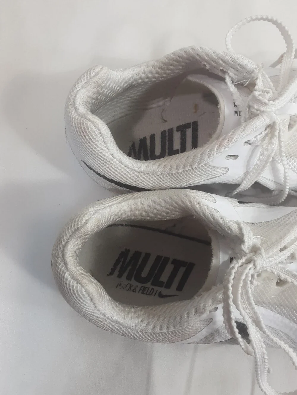 Nike kids rival